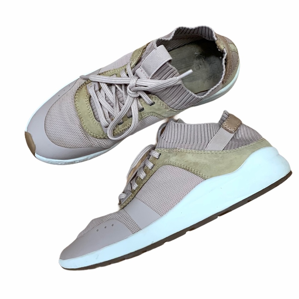 Massimo Dutti Contrast Running Shoe